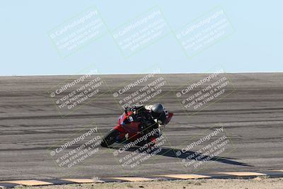 media/Jan-15-2026-Racers Edge (Thu) [[dfebeb70ab]]/3-B Group/Session 2 (Bowl Exit)/